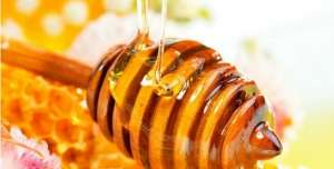 Ini Manfaat Madu Saat Diet