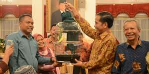 Jokowi Undang Pedagang Pasar Makan Siang di Istana
