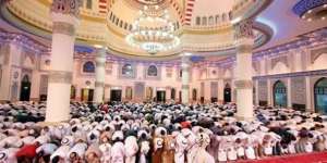 Seribu Orang di Kota `Petro Dollar` Menyatakan Masuk Islam