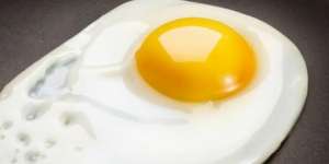 Tips Mudah Goreng Telor Mata Sapi Sempurna