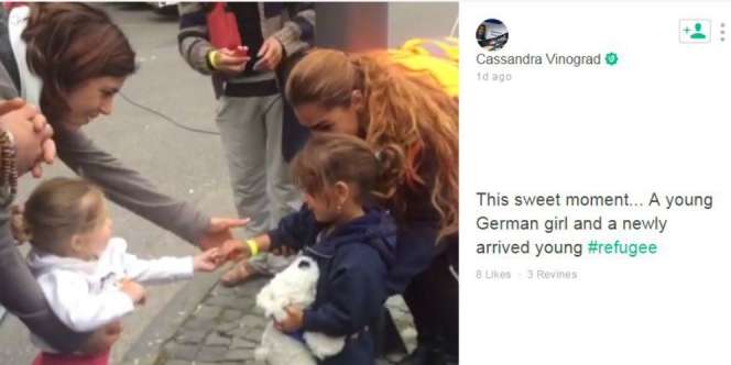 Mengharukan, Balita Jerman Bagi Makanan ke Pengungsi