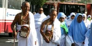 17 Bus Jemaah Haji Indonesia Mogok