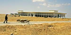 Yasser Arafat, Bandara Gaza yang Hancur Lebur Sebelum Mendunia