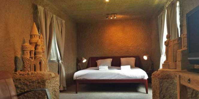 Zand Hotel, Hotel Pasir Pertama dan Satu-satunya di Dunia