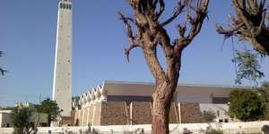 Menengok Masjid Bernama 