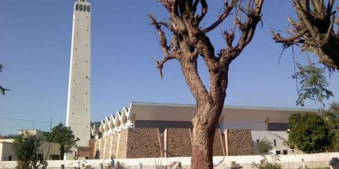 Menengok Masjid Bernama 