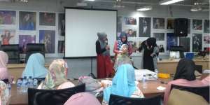 Fashion Hijab Ala Dauky