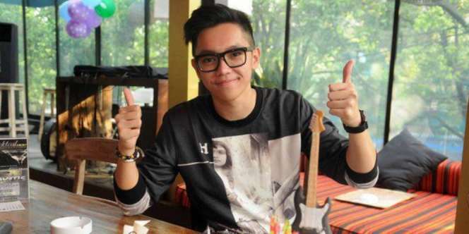Ulang Tahun, Brandon dan Ferry Salim Bersaing
