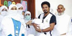 Jemaah Haji Melahirkan di Mina