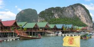 4 Destinasi Wisata Syariah Paling Populer