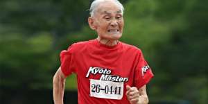 Kakek 105 Tahun Cetak Rekor Lari 100 meter