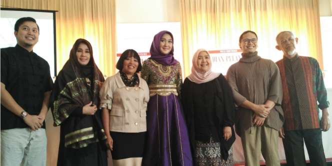 Prestasi Dian Pelangi, Inspirasi Muslimah Dunia