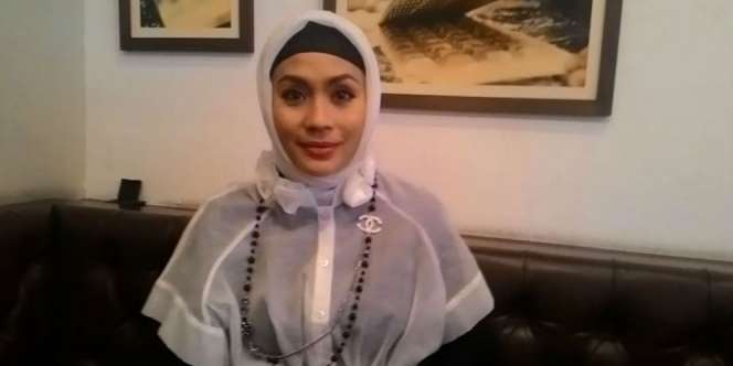 Raslina: Sebelum Meninggal Ayah Ingatkan untuk Mulai Berhijab