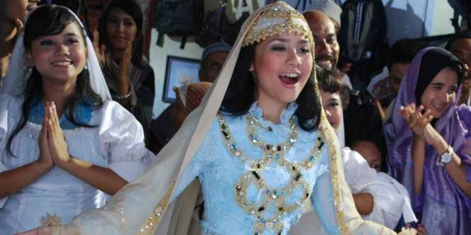 Gita Gutawa Kumpulkan 1.000 Buku untuk Aksi Sosial