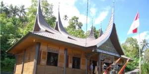 Museum Buya Hamka Berdiri Tegak di Tepian Danau Maninjau