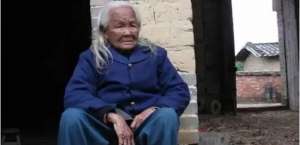 Nenek Ini Hidup Kembali Sesudah 6 Hari Dinyatakan Meninggal