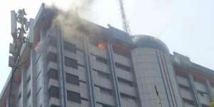 Karaoke Ahmad Dhani Terbakar