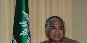 Lafadz Allah di Alas Sandal, Ini Pesan Din Syamsuddin