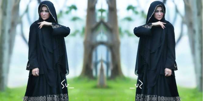 Sarah Vi Tampil Kian Cantik dengan Busana Syar`i