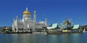 7 Masjid Indah Ini Jadi Tujuan Muslim Dunia