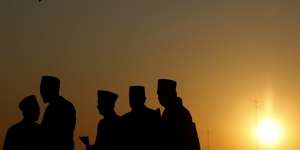 Mayoritas Muslim, Cuma 0,02% Penduduk RI Investasi Syariah
