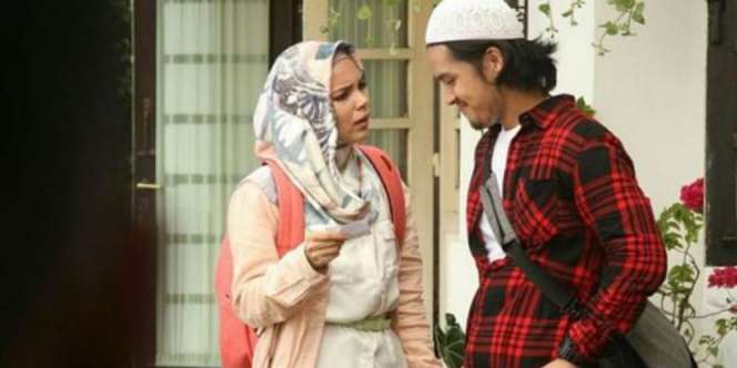 Perjuangan Cinta Dewi Sandra di `Air Mata Surga` 