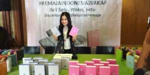 Kreasi Alquran Prilly Latuconsina Ajak Anak-anak Muda Beramal