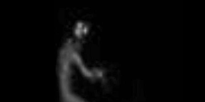 Bayangan Ini Diduga Hantu Penunggu Hotel Kuno