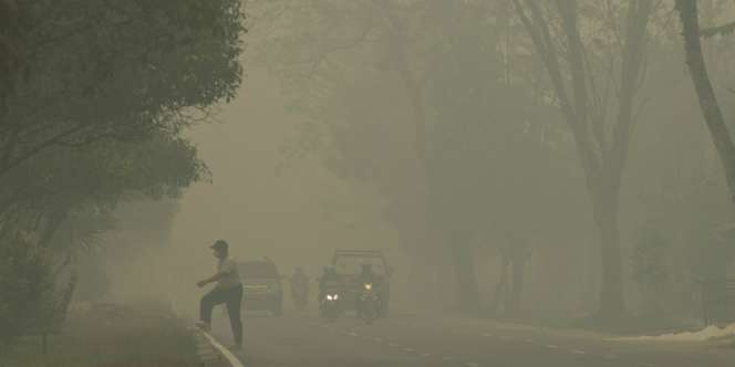 Korban Kabut Asap di Sumatera dan Kalimantan Terus Bertambah