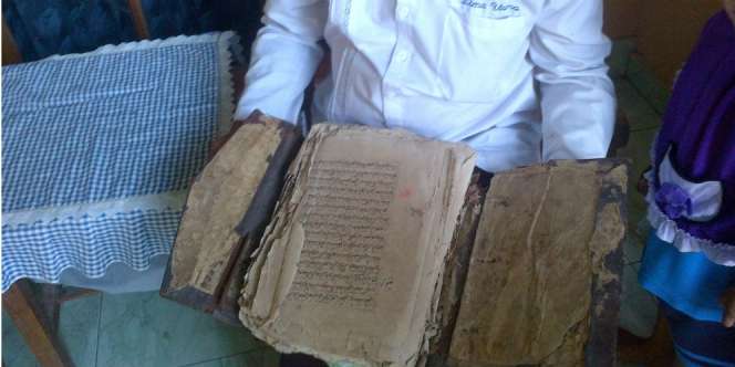 Al-Quran Berusia Ratusan Tahun Tersimpan di Bali