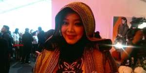 Rina Gunawan Desainer JFW 2016 Tak Kehabisan Ide