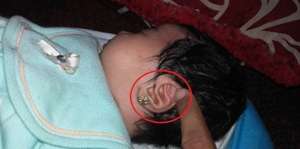 Heboh Lafal `Allah` di Telinga Bayi Baru Lahir