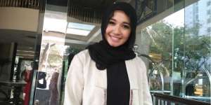 Tak Berhijab di Film Terbaru, Bella Diprotes Klien