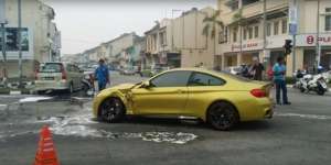 Baru Dibeli, BMW Rp 2,3 Miliar Ringsek Dihajar Avanza