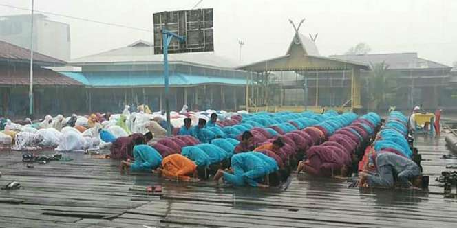 Mengharap Hujan, Besok Pagi Digelar Salat Istisqa Akbar