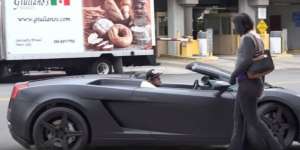 Video Menjebak Cewe 'Matre' dengan Lamborghini