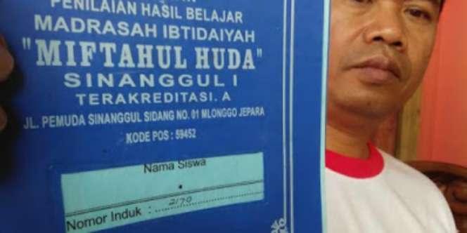 Nama Unik Warga Jepara, Pakai Tanda Baca [.]