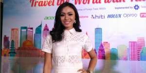 Begini Gaya Liburan Mantan Putri Indonesia 2013