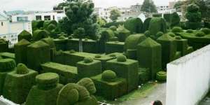 Makam Mirip Taman Bermain, Magnet Baru Wisatawan