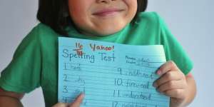 Miliarder Tulis Sendiri 300 Pesan Rapor Siswa