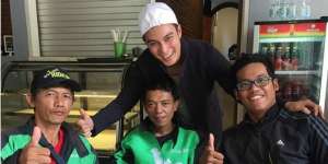 Promo Unik Bisnis Baim Wong: Makan Gratis untuk Driver Gojek