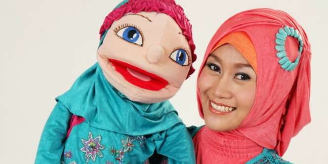 Ustazah Lulu: Dakwah Sambil Berdongeng di JIF 2015