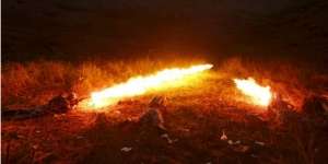 Pasukan Khusus Tiongkok Semburkan Api Serbu Militan