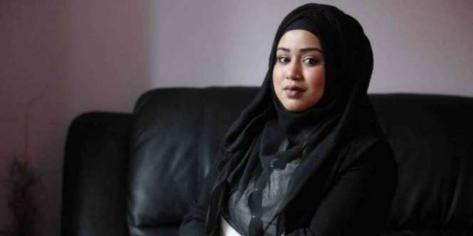 Hijaber Korban Bully Dibela Penumpang Kereta Satu Gerbong