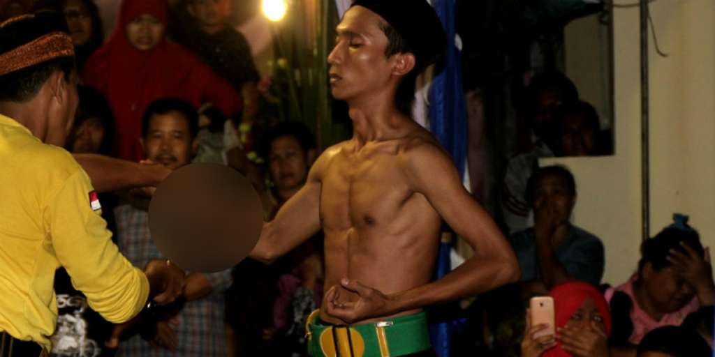 Sensasi! Rahasia Besar The Stig Akhirnya Terbongkar! - 5dw3u5q