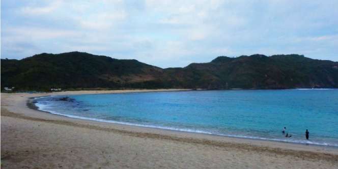 Pantai Mawun, Surga Tersembunyi Baru dari Lombok