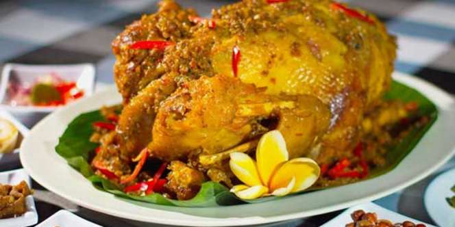 Halhalal: Telisik Kehalalan Kuliner Ayam Betutu Bali