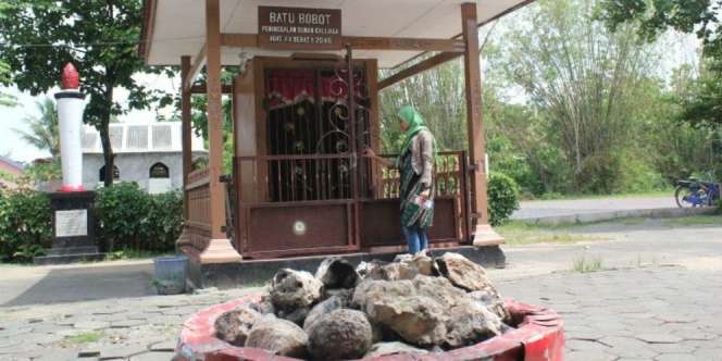Kisah Api Abadi Mrapen dan Wasiat Sunan Kalijaga