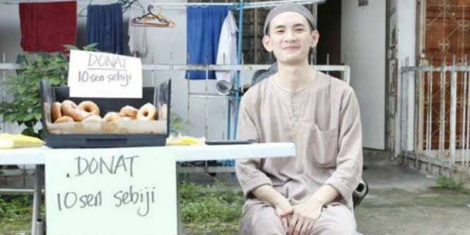 Kisah Mualaf Penjual Donat Getarkan Hati Netizen
