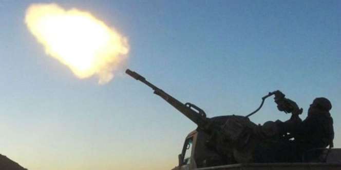 ISIS Tambah Kuat, Pamerkan Tank dan Senjata Kelas Berat